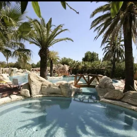 营地 Les Sables D'or *