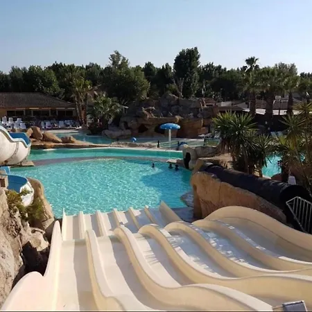 营地 Les Sables D'or